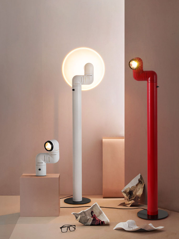 Luminária de chão estilo espaç - Floor Lamp Tripod avaliação e preço