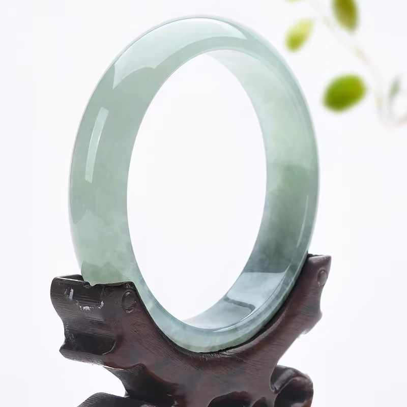 Pulseira de Jade Antiga de Mia - Lighting & Home Decor Studio Photos avaliação e preço