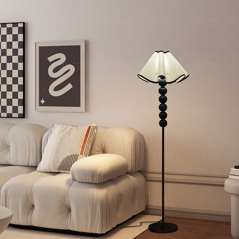 Retro plissado lâmpada de asso - Floor Lamp Tripod avaliação e preço